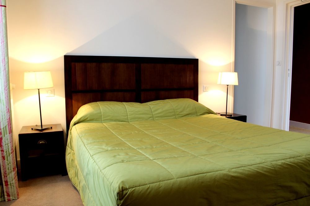 Hotel Les Aubepines Illiers-Combray Buitenkant foto